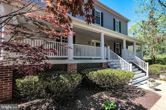 656 Old Cave Rd, Charles Town, WV 25414