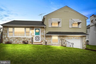 10122 Northeast Ave, Philadelphia, PA 19116