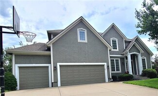 8601 W 142nd Terrace, Overland Park, KS 66223