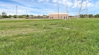 624 Preston Ave, Pasadena, TX 77503