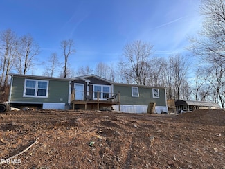 3679 High Point Rd, Castlewood, VA 24224