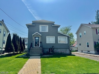 238 Paterson Ave, Hasbrouck Heights, NJ 07604