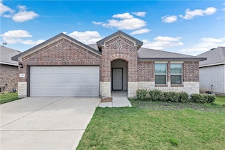 2413 Mulligan Ln, Navasota, TX 77868