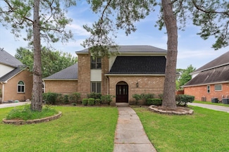 8015 Democracy Ct, Spring, TX 77379