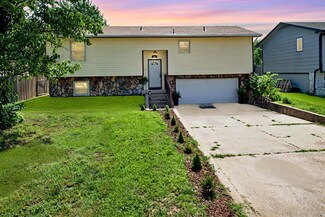 334 N Jane St, Haysville, KS 67060