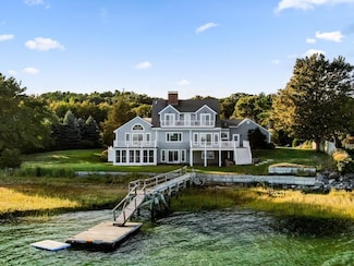 80 Seabury Point Rd, Duxbury, MA 02332