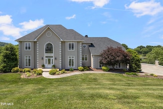 258 Cross Anchor Place, Piney Flats, TN 37686