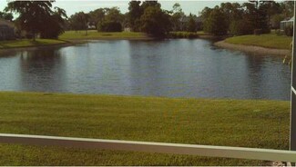 545 Saint Andrews Blvd, Naples, FL 34113