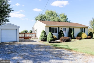 5599 Elizabethtown Rd, Palmyra, PA 17078