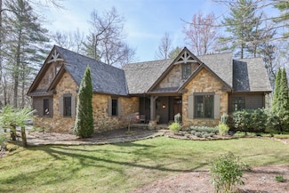 194 Streamside Dr, Cashiers, NC 28717