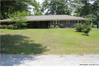 106 Webb St, Jemison, AL 35085