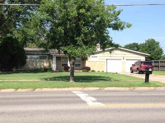 427 N Tyler Rd, Wichita, KS 67212