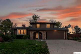 1013 Bordeaux Ave, Bellevue, NE 68123