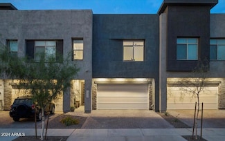 1912 W Kinfield Trail, Phoenix, AZ 85085