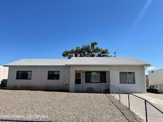 2501 E 24th St, Farmington, NM 87401