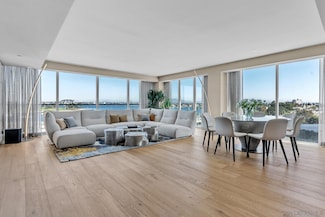 1810 Avenida Del Mundo Unit 403, Coronado, CA 92118