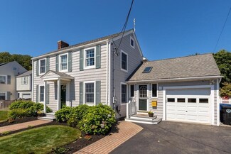 2 Sunset Rd, Salem, MA 01970
