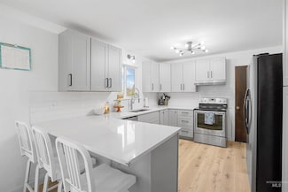 1000 E 18th St, Burley, ID 83318