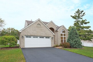 214 Remington Dr, Bartlett, IL 60103