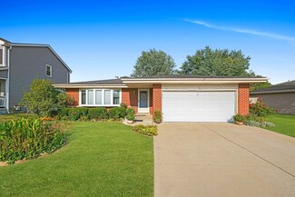 986 Hyacynth Ln, Bartlett, IL 60103