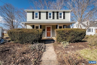 1012 Spring Hill Rd, Staunton, VA 24401
