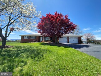 1900 Chapel Rd, Middletown, VA 22645
