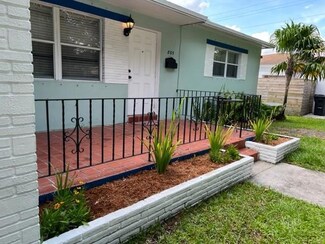 805 S 26th Ave, Hollywood, FL 33020