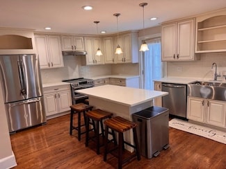 1 Howe St Unit 2, Somerville, MA 02145