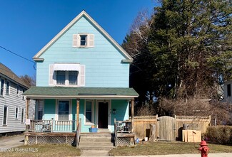813 Gerling St, Schenectady, NY 12308