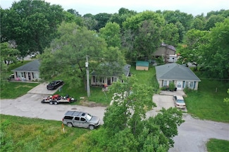 701 N Lincoln St, Hamilton, MO 64644