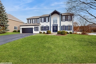 1188 Ridgewood Cir, Lake In the Hills, IL 60156