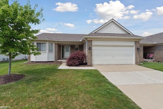 17165 Mayfield Dr, Macomb, MI 48042
