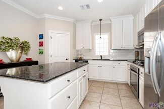 3130 Hudson Park Dr, Baton Rouge, LA 70810