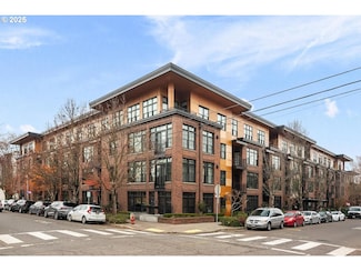 2335 NW Raleigh St Unit 305, Portland, OR 97210