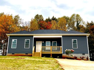 33 Patrick Ct, Madison Heights, VA 24572