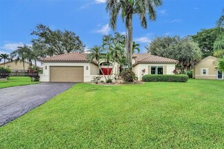 3315 Maple Ln, Davie, FL 33328