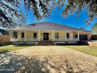 19677 Riverline Dr E, Saucier, MS 39574