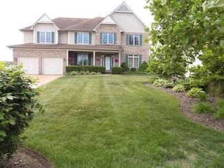 5355 Fox Path Ln, Hoffman Estates, IL 60192