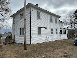4 Gifford St, Patten, ME 04765