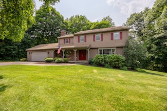 36 Panorama Dr, Southington, CT 06489