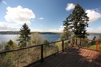 8424 W Mercer Way, Mercer Island, WA 98040