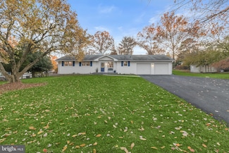 6722 Seneca Dr, Columbia, MD 21046