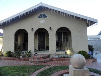 1330 Hyatt Ave, Wilmington, CA 90744