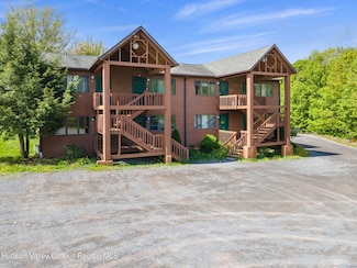 11 Quads Way, Windham, NY 12496