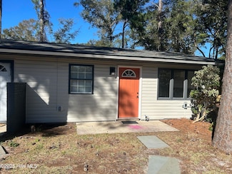 1330 N Howe St Unit 4, Southport, NC 28461