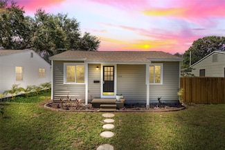 744 53rd Terrace N, Saint Petersburg, FL 33703