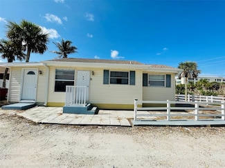 2645 N Beach Rd Unit 3, Englewood, FL 34223