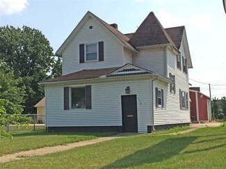 1114 Lincoln Way W, South Bend, IN 46616