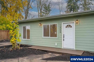 1965 Grant St NE, Salem, OR 97301