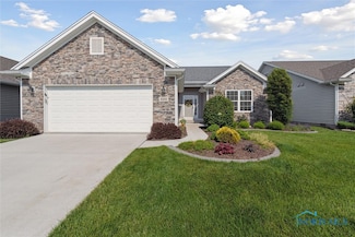 4141 Grande Lake Dr, Maumee, OH 43537